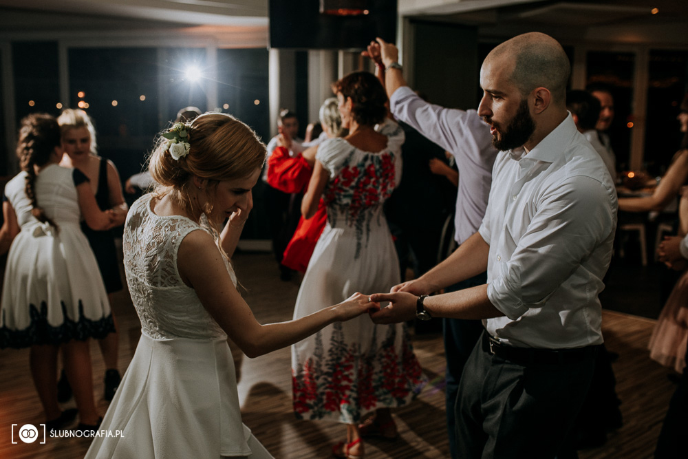 Zdjęcia ze ślubu w poznańskiej Wadze na Starym Rynki i z wesela w hotelu Vivaldii