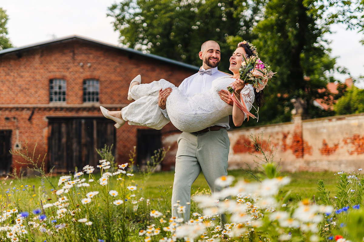 Slow wedding z klimatem – bo liczy się bliskość i atmosfera