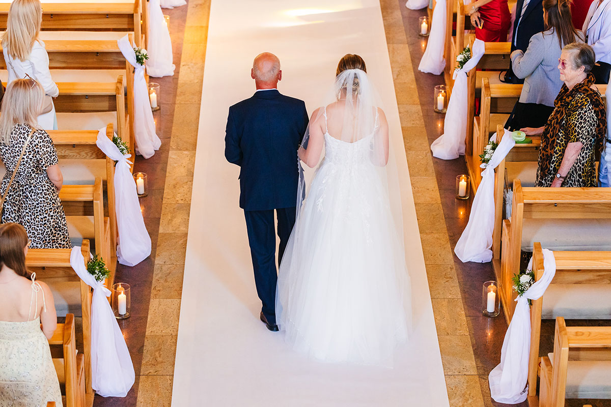 Ślub kościelny pary młodej – uroczysta ceremonia