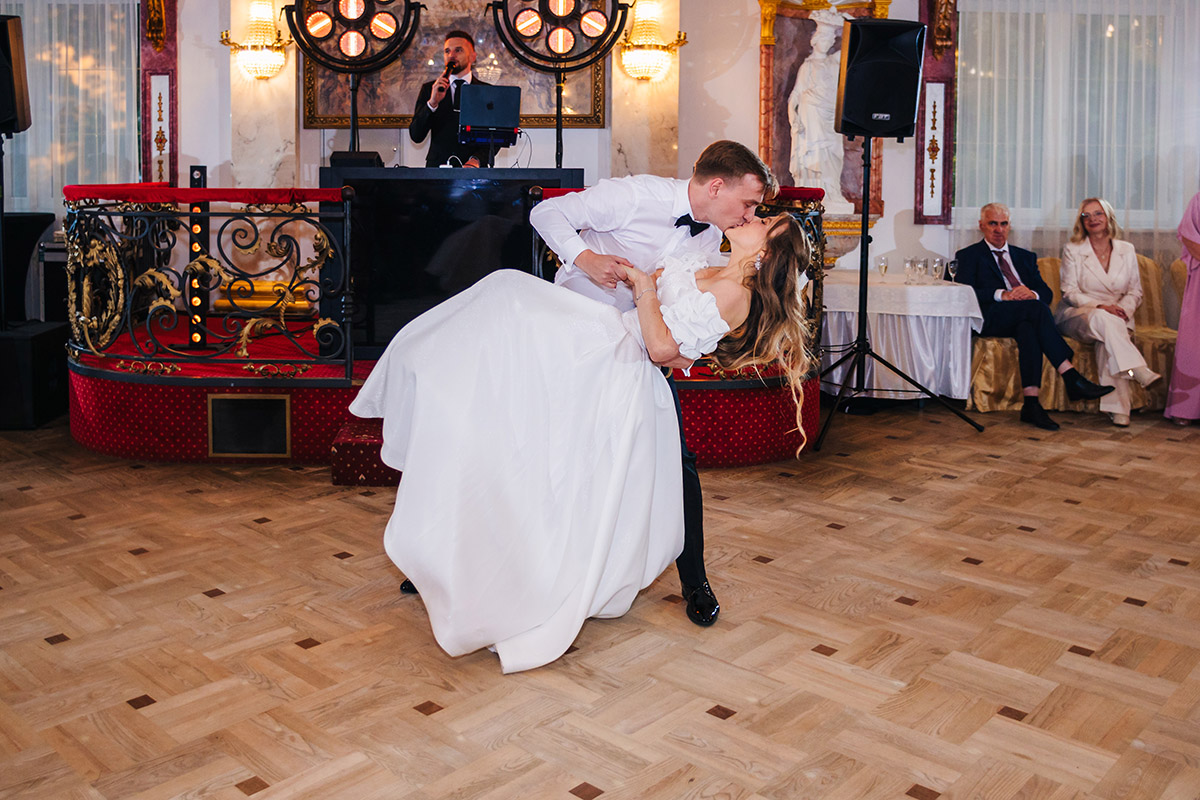 Zdjęcie ze ślubu w Warszawie wykonane przez fotografa ślubnego Ślubnografia